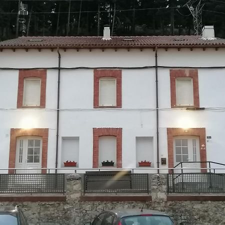 Albergue Cervera De Pisuerga Extérieur photo