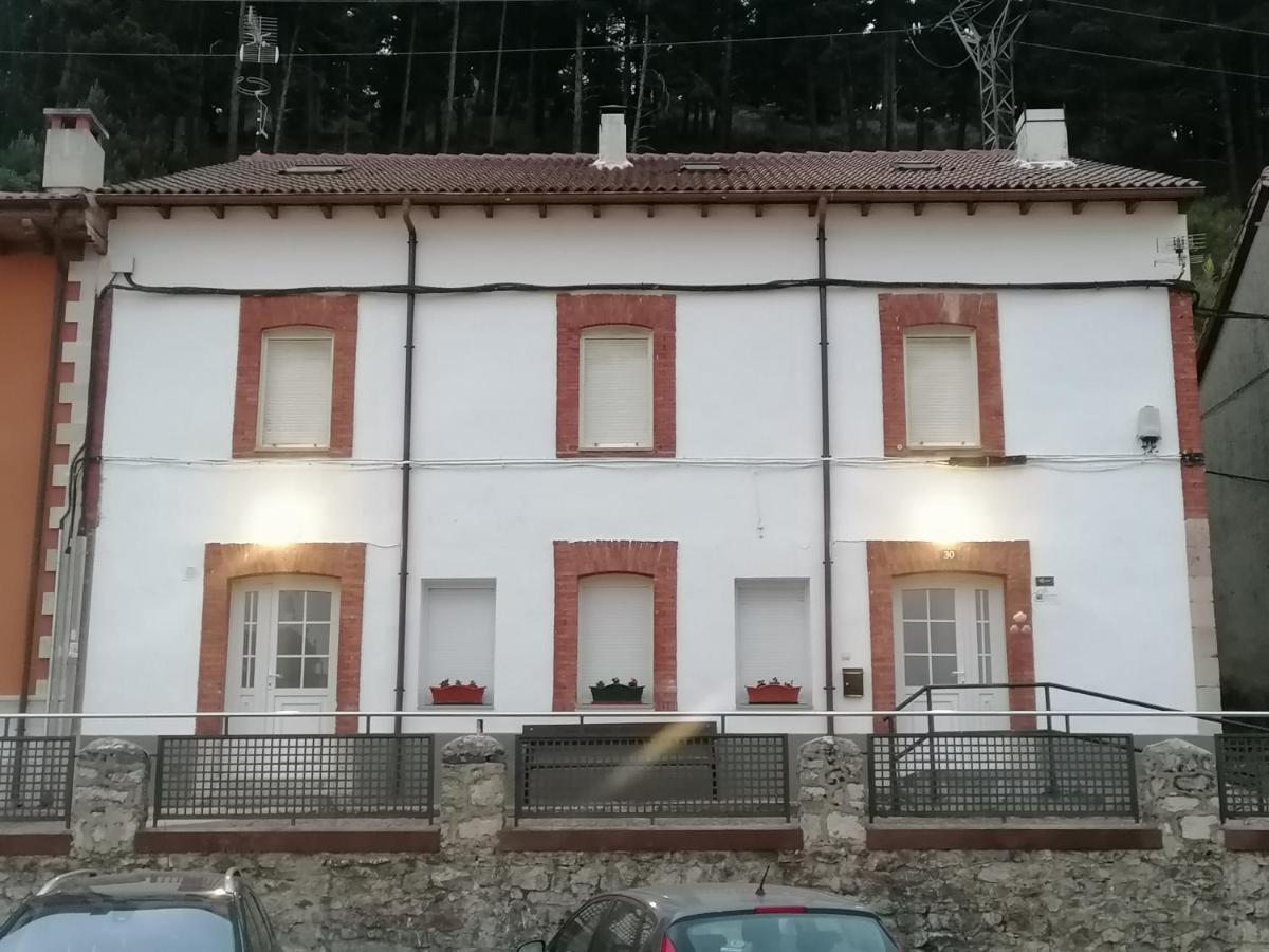 Albergue Cervera De Pisuerga Extérieur photo